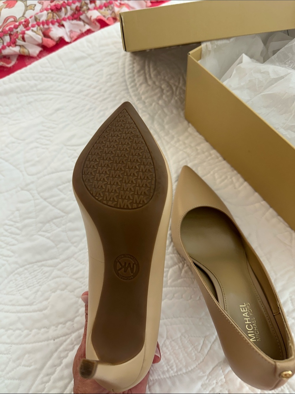 Michael Kors Light Blush Pointed-Toe Leather Pumps - Picture 5 of 7
